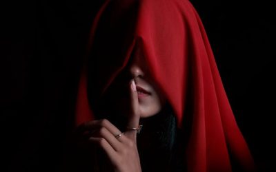 Comment ouvrir les yeux à une personne dans le déni ? Comprendre la psychologie du déni.